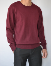 Load image into Gallery viewer, Burgundy Crew Neck Sweater