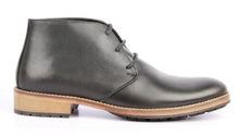Load image into Gallery viewer, Pull-Up Chukka Boot - Black